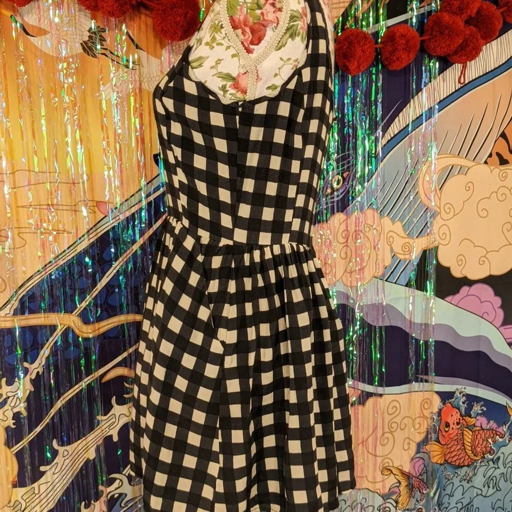 Forever 21 Skater Dress - Size M - Picture 8 of 9